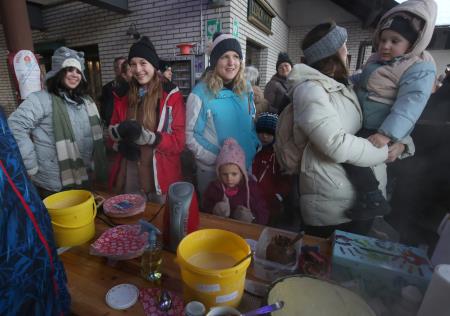MIKLAVŽEV SEJEM IN OBISK MIKLAVŽA NA RAKEKU 03 FOTO LJUBO VUKELIČ